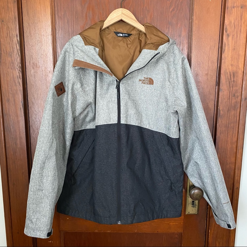 NORTH FACE Men’s Dryvent Hooded Rain Coat Gray/Black Large